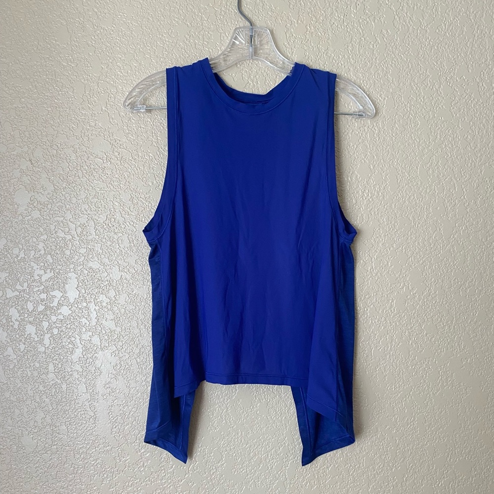 LuLulemon Open-Back Tank - Blue - Size 4